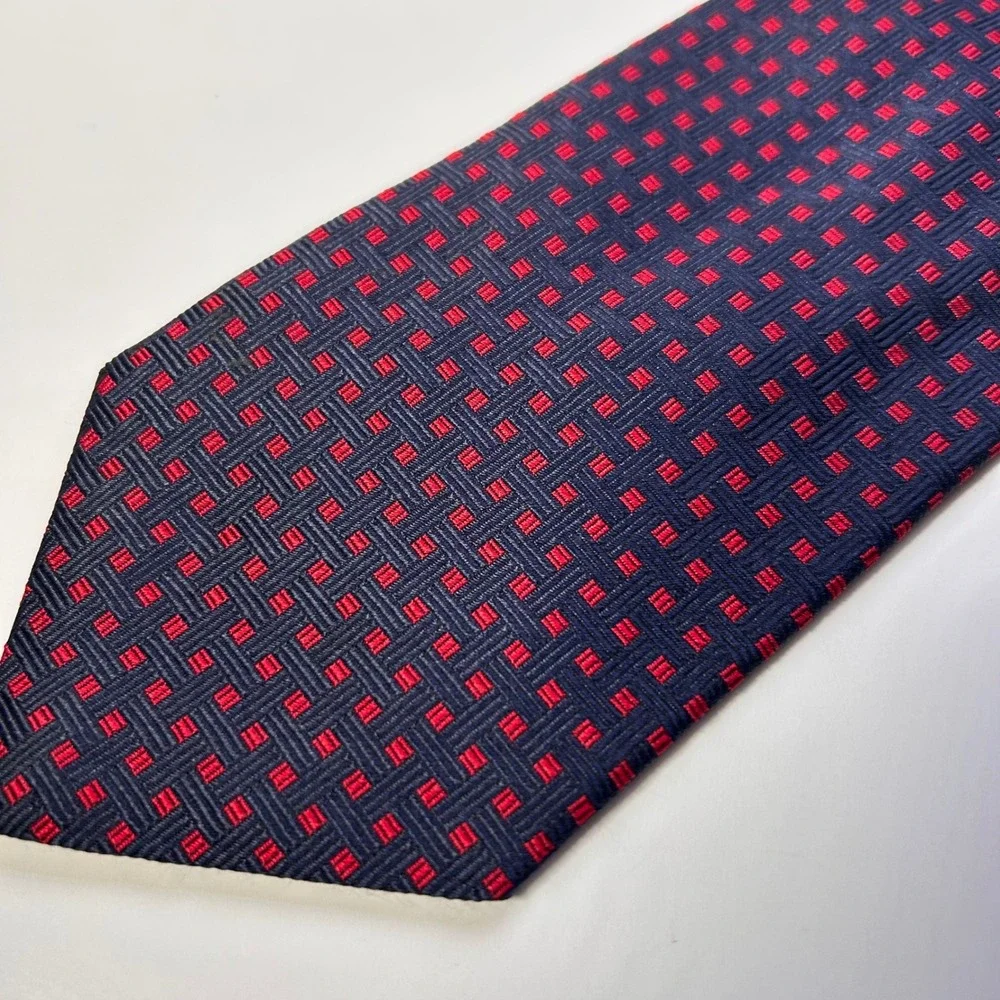 Vintage Nick Hilton Mens Silk Tie Navy Red Geometric‎ Woven Italy Luxury Necktie